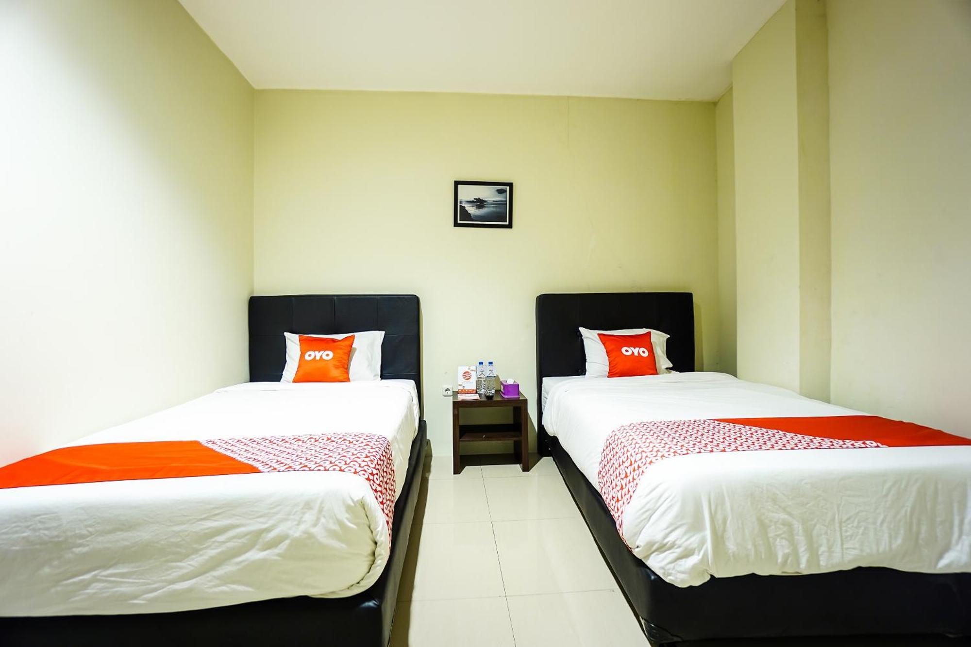 Hotel O Makassar Near Gereja Advent Tikala Baru Formerly Rid'S Hotel Manado Exteriör bild